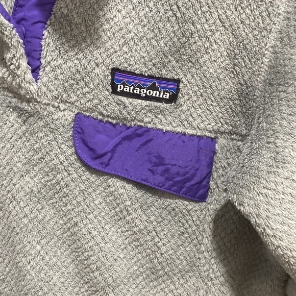 PATAGONIA Women's Retool Grey and Purple Sweatshirt Small Bin L - Picture 3 of 6